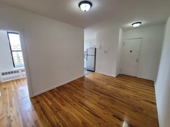 100 East 123rd Street image 10 of 13