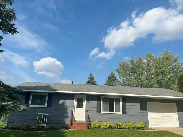 640 24th St NE, Owatonna, MN 55060