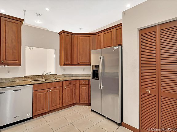 5th image of 5142 W Madison Lakes Cir W