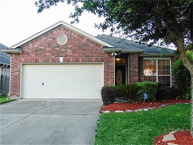 1st image of 426 Drake Ln