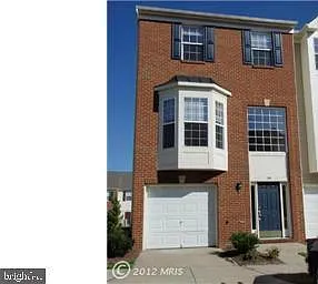 110 Chesterbrook Ct — Photo 1