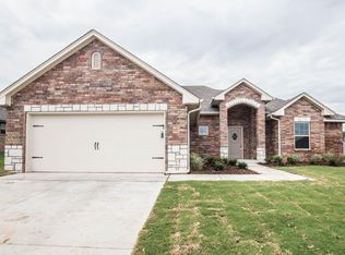 512 Frisco Ridge Rd, Yukon, OK 73099