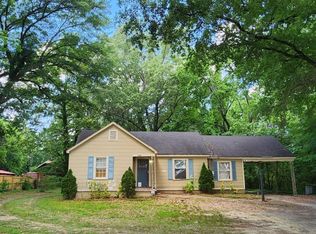 3219 Lakeview Rd, Memphis, TN 38116