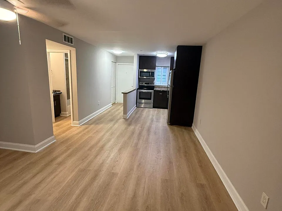 650 SW 2nd Ave #252