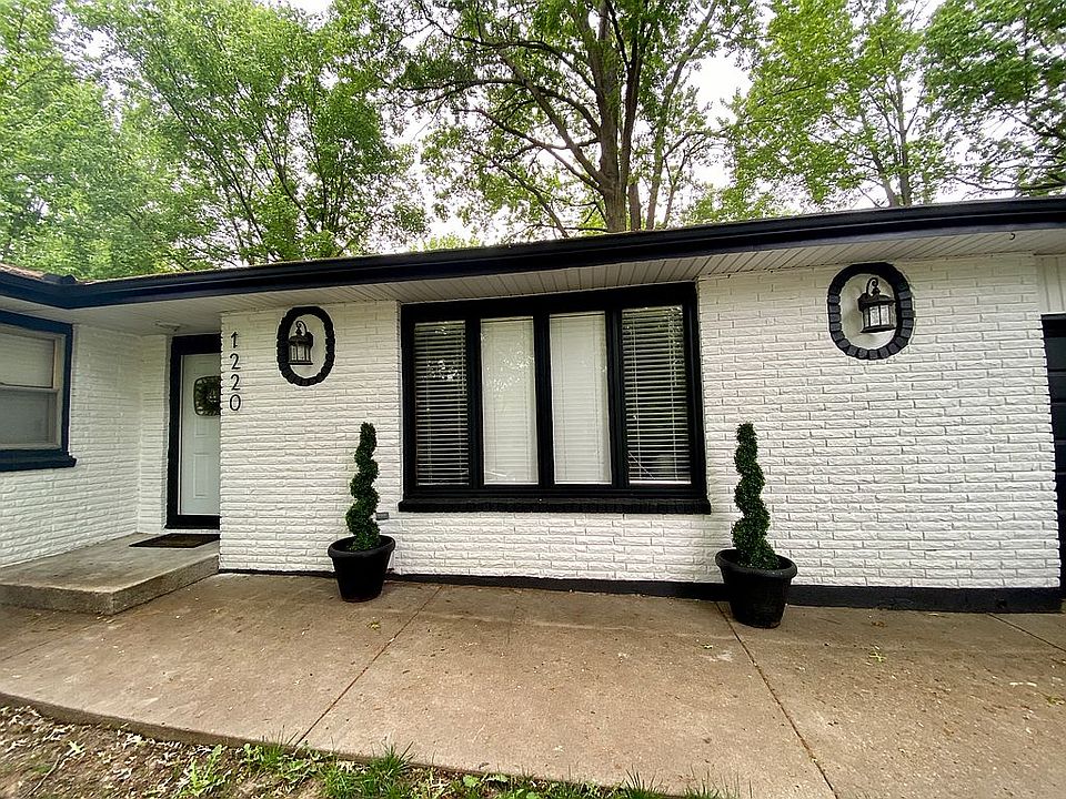 1st image of 1220 N Clayview Dr