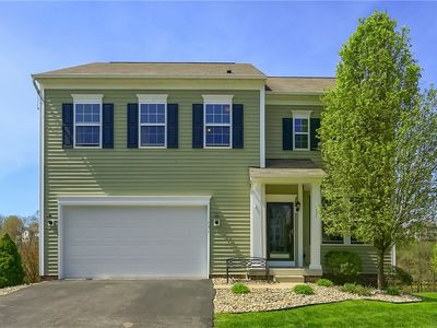 131 Dutch Creek Dr, Zelienople, PA, 16063