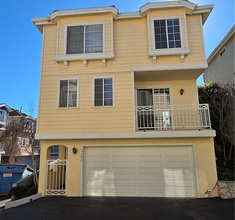 1st image of 2362 241st St