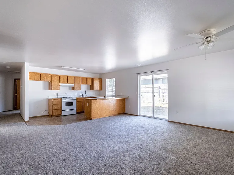7282 W Lakeland St — Photo 4