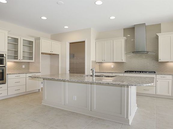 5th image of 436 Wingstone Dr