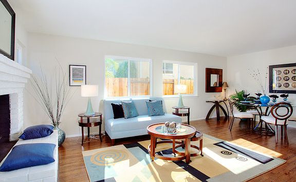 4th image of 2025 Liberty Park Ave