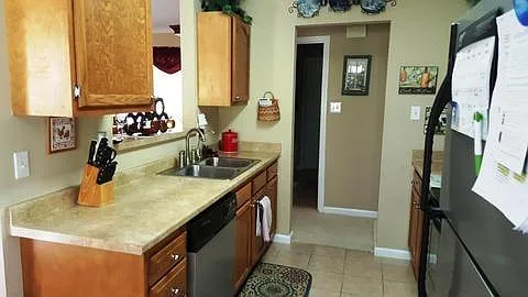 5618 Tennyson Dr — Photo 2
