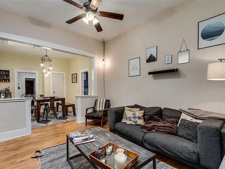 39 N Clarkson St #B — Photo 3