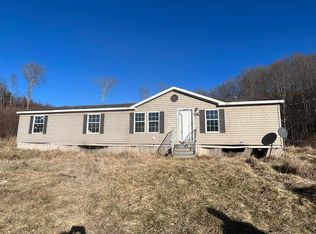 4268 Acuff Ln, Coeburn, VA 24230