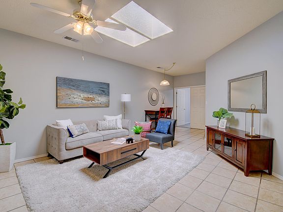 3rd image of 1540 Ocean Breeze Dr NE