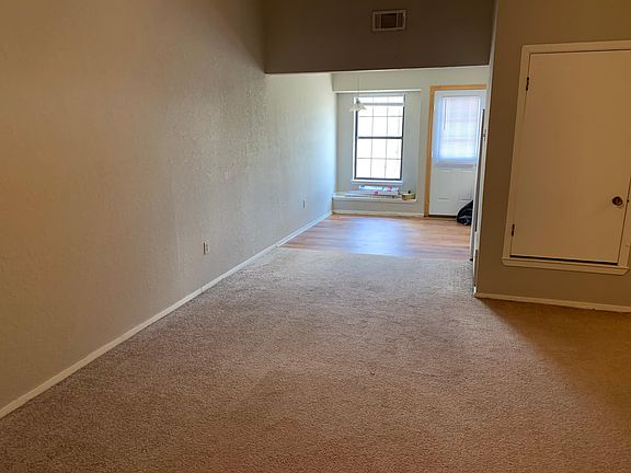 3rd image of 167 Ronwood Dr