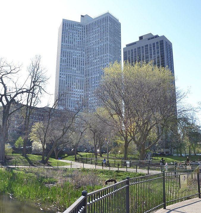1st image of 2626 N Lakeview Ave APT 3306