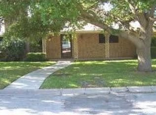 1309 Hillcrest St, Coleman, TX 76834