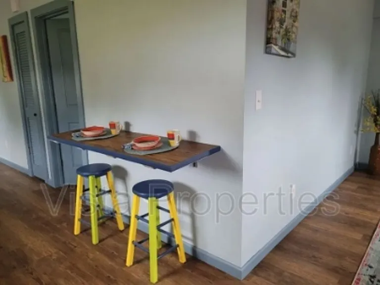 6503 Elmwood St — Photo 28