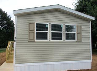 16 Jacqueline Dr #16, New Oxford, PA 17350