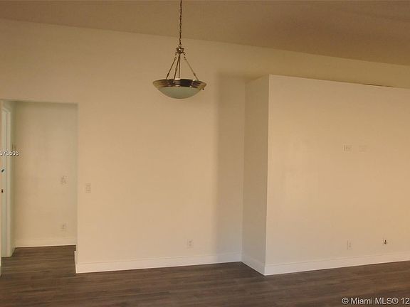 4th image of 4025 Pine Ridge Ln Unit 4025