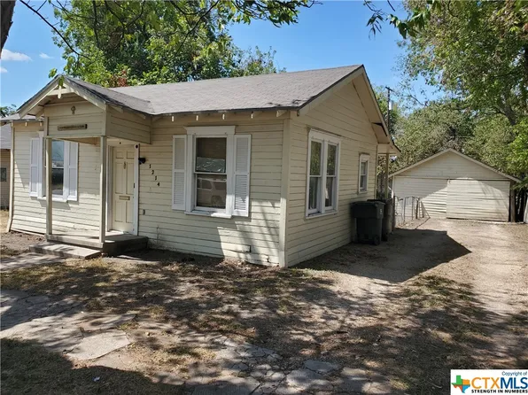 1214 S 13th St, Temple, TX 76504