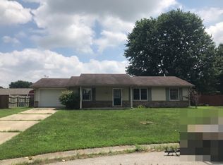 608 Pineway Ct, Seymour, IN 47274