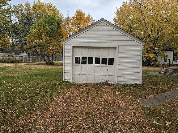 Single stall garage