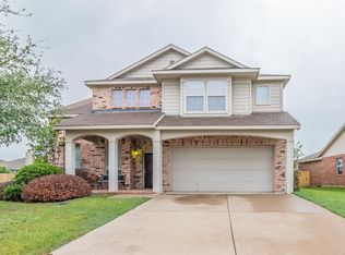 10884 Hawks Landing Rd, Haslet, TX 76052