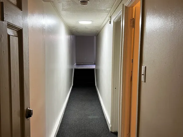 2125 Locust St APT 1, Philadelphia, PA 19103