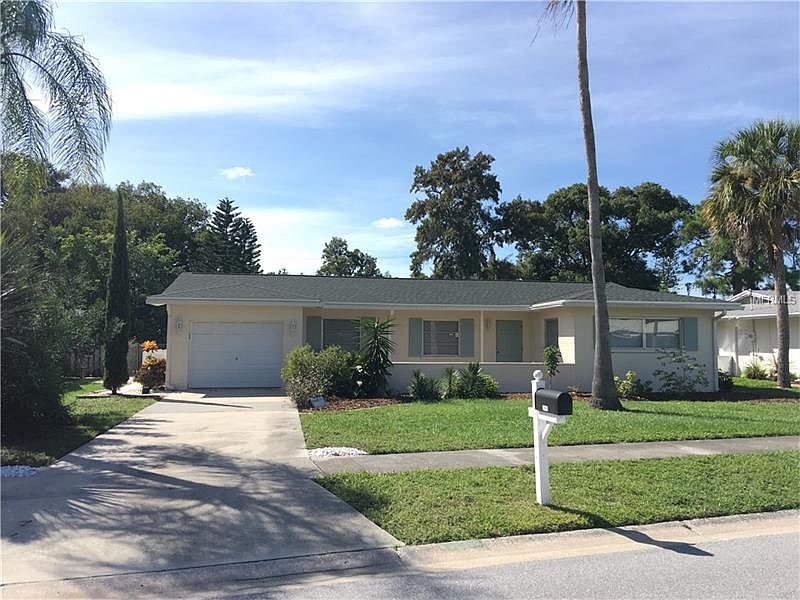 1st image of 2489 Breakwater Cir