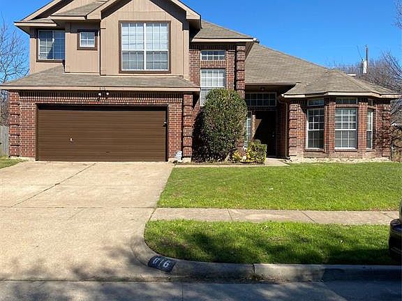 2nd image of 816 Ponds Way