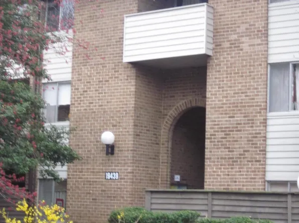 19439 Brassie Pl APT 301, Montgomery Village, MD 20886