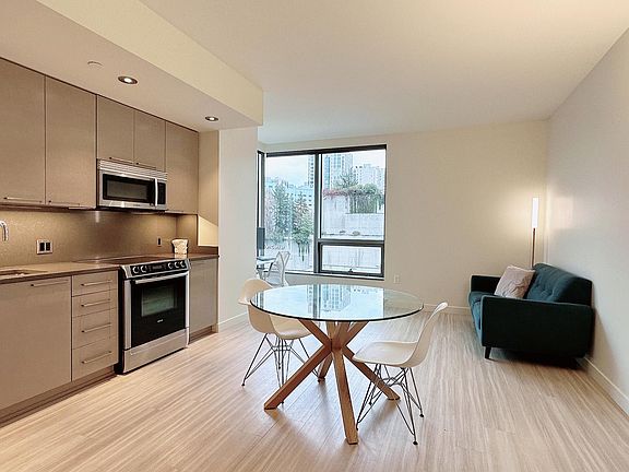 3rd image of 1515 9th Ave #906