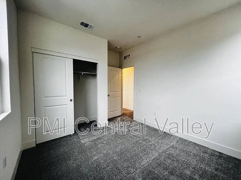 3275 Hayduke St — Photo 20