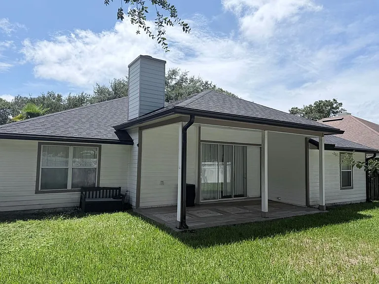 3515 Laurel Mill Dr — Photo 3