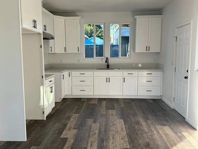 7149 E Gage Ave #B — Photo 3