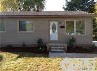 15840 Orchard St, Romulus, MI 48174