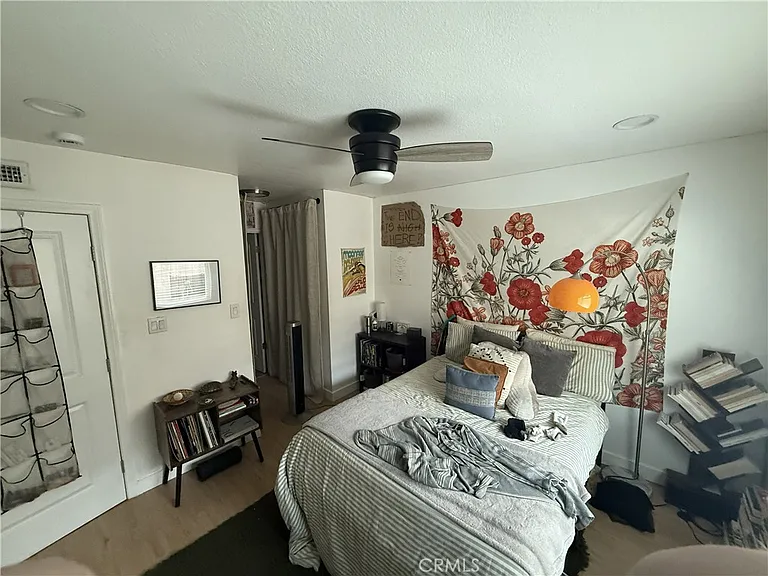 802 N Glassell St — Photo 13