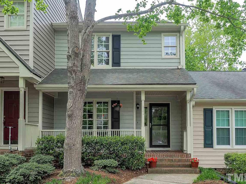 1st image of 111 Halsmer Ct