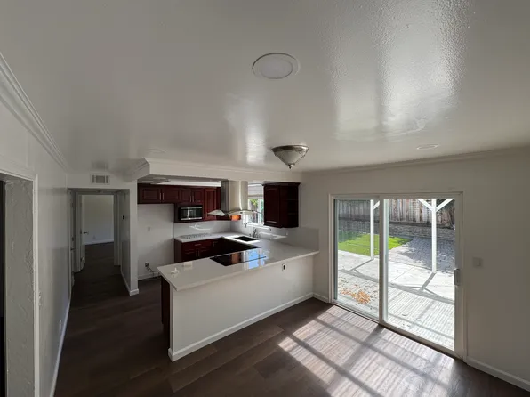 1400 Olympic Dr, Milpitas, CA 95035