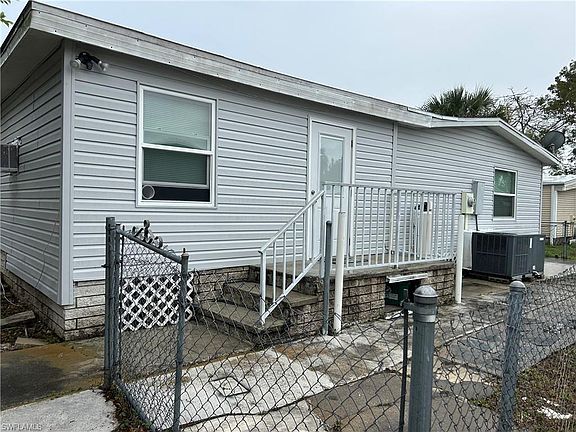 4th image of 181 Pine Key LN #29