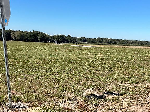 4th image of 625 Charles Osborne Rd