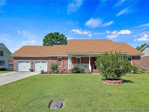 1134 Helmsley Dr, Fayetteville, NC 28314