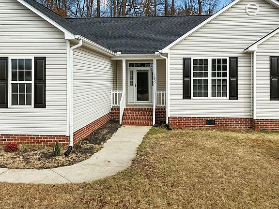 4th image of 2855 Elizabeth Edwards Court