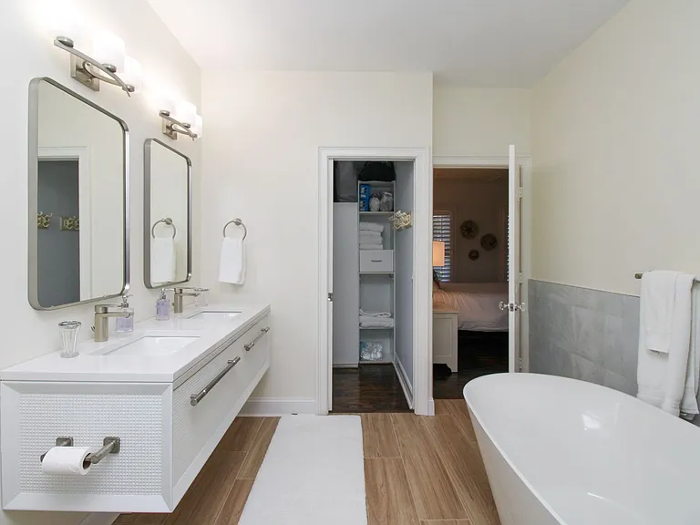 2150 Marina Dr — Photo 61