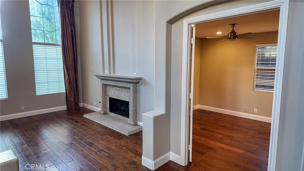 4 bed, 3.5 bath, 3635 sqft, $8,500 — Photo 4