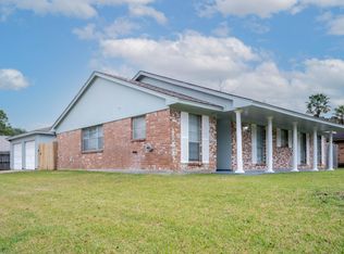 2318 Cambridge Ct S, League City, TX 77573