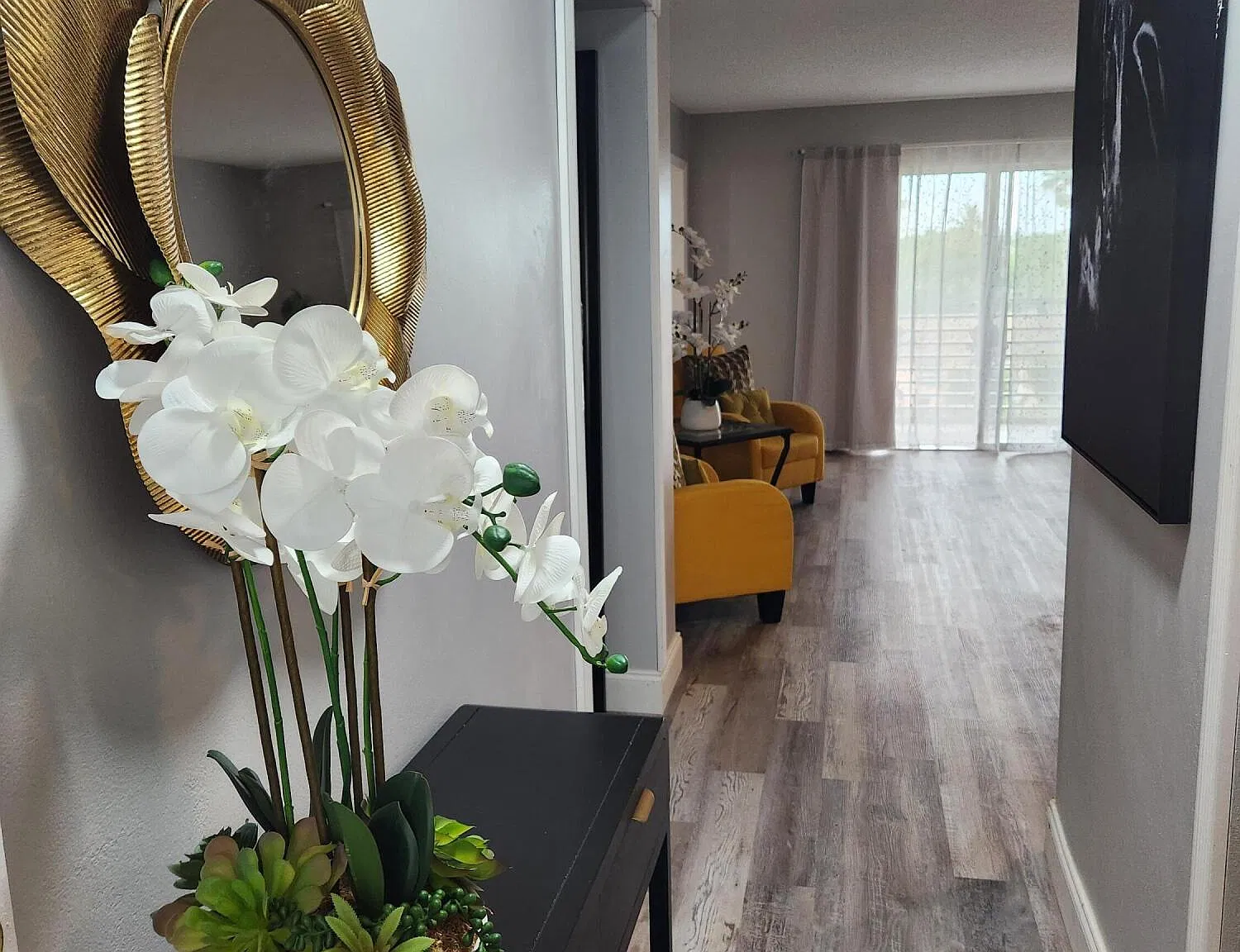 2 bed, 2.0 bath, 1080 sqft, $1,995 — Photo 4