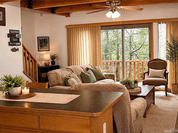 442 Inyo Ave, Sugarloaf, CA 92314