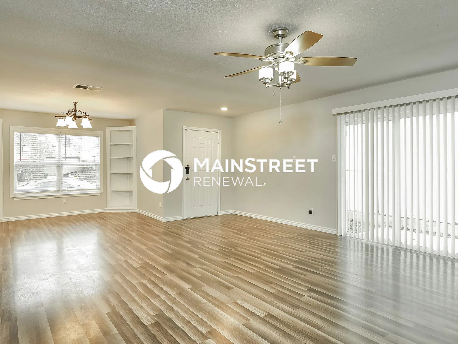 9746 Frost Plain Dr — Photo 4